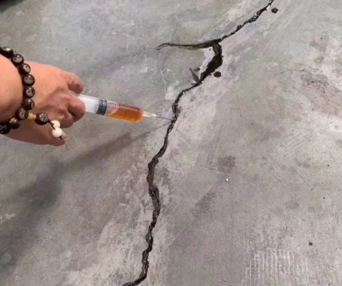 吉利混凝土裂缝修补技术详解​